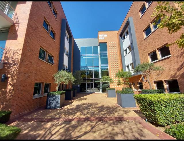 527M² OFFICE TO LET IN BRYANSTON
